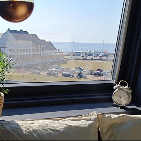 Studio Neuf Vue Mer Marina Deauville Exteriör bild
